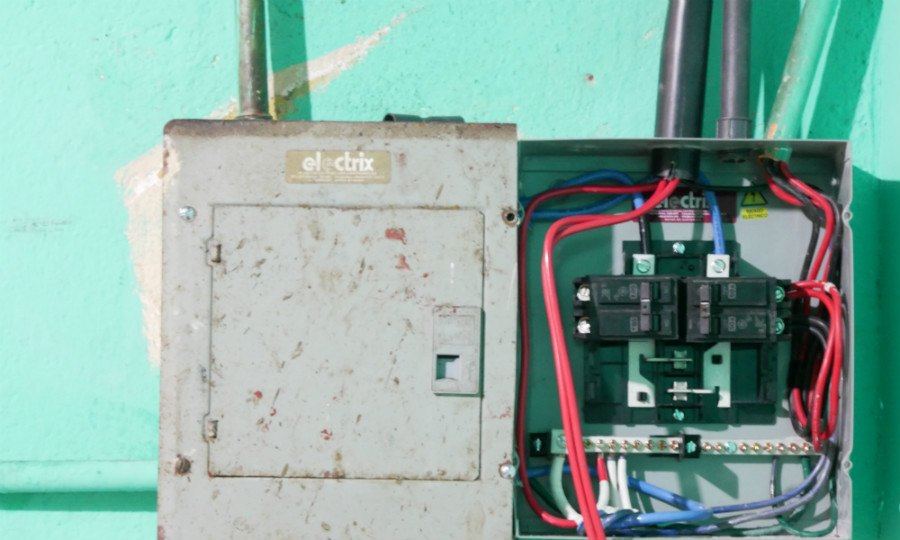 guatemala-electrical-installation